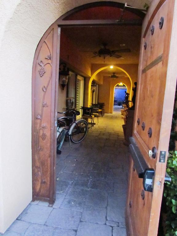 Milo'S Inn At Boulder Boulder City Εξωτερικό φωτογραφία