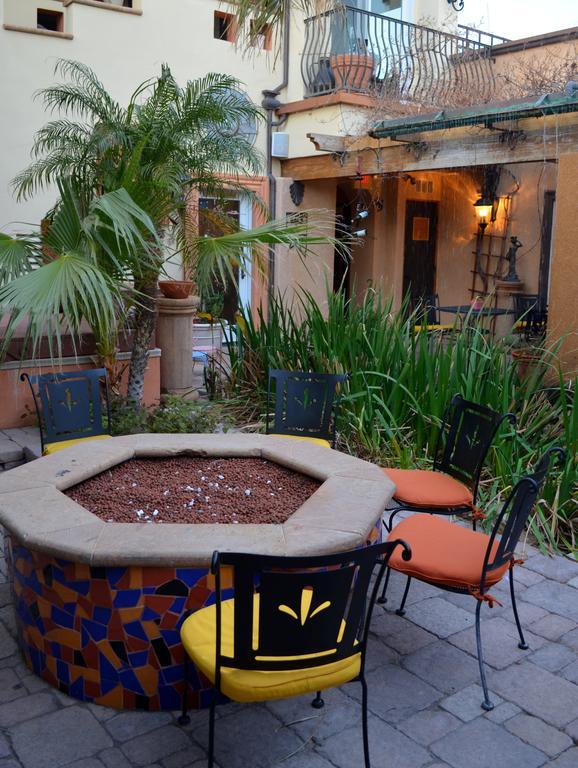 Milo'S Inn At Boulder Boulder City Εξωτερικό φωτογραφία