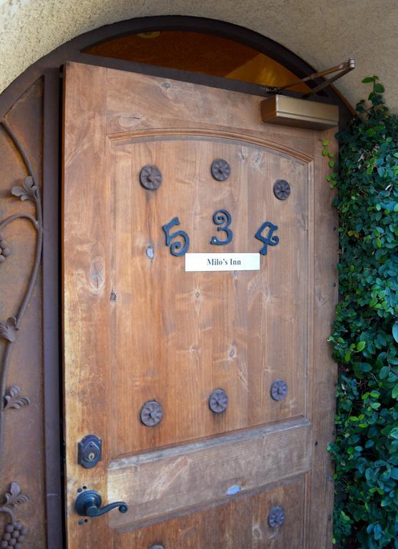 Milo'S Inn At Boulder Boulder City Εξωτερικό φωτογραφία
