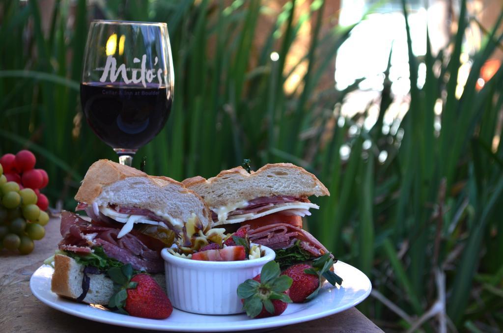 Milo'S Inn At Boulder Boulder City Εξωτερικό φωτογραφία